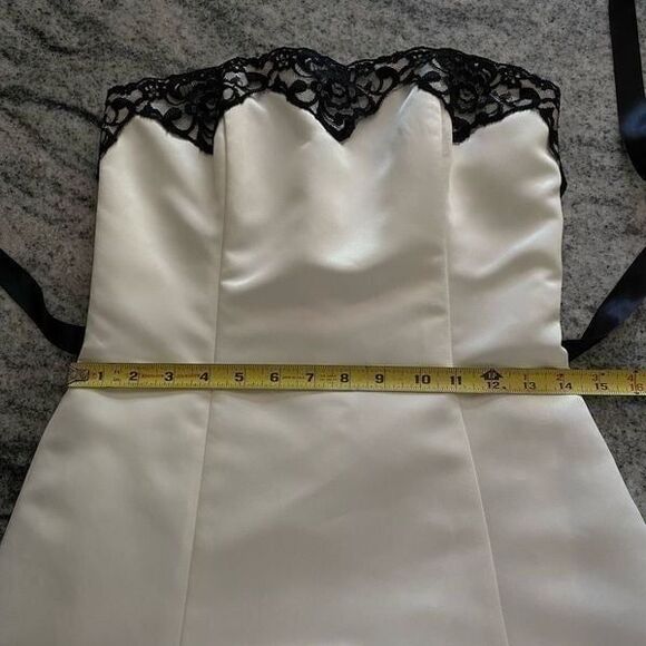 Jessica McClintock Gunne Sax Dress 5/6 Strapless Fit & Flare White Silky Black S - Picture 11 of 12
